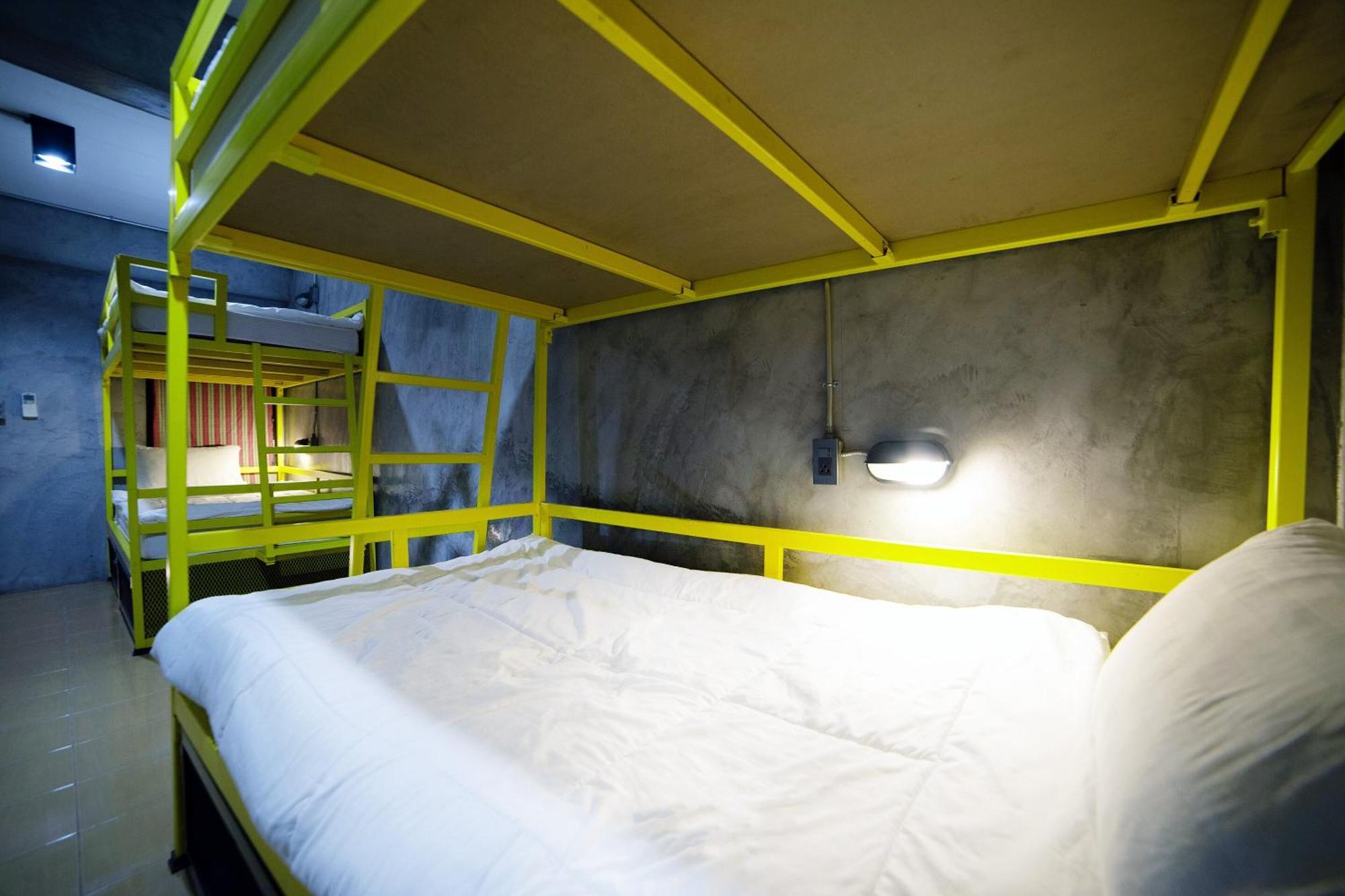 Oyo 560 Chang Hostel Suvarnabhumi Bangkok Exteriér fotografie