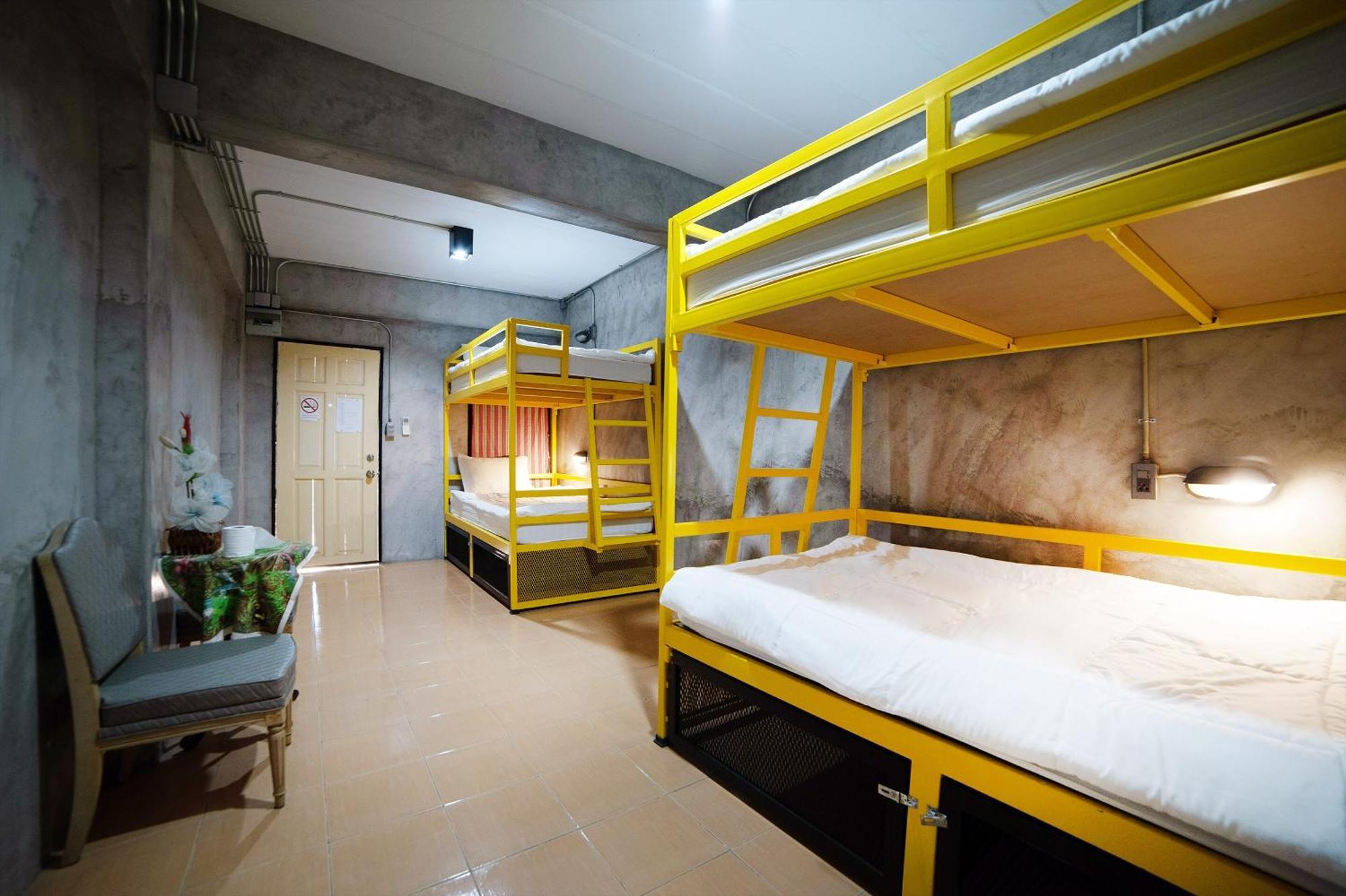 Oyo 560 Chang Hostel Suvarnabhumi Bangkok Exteriér fotografie