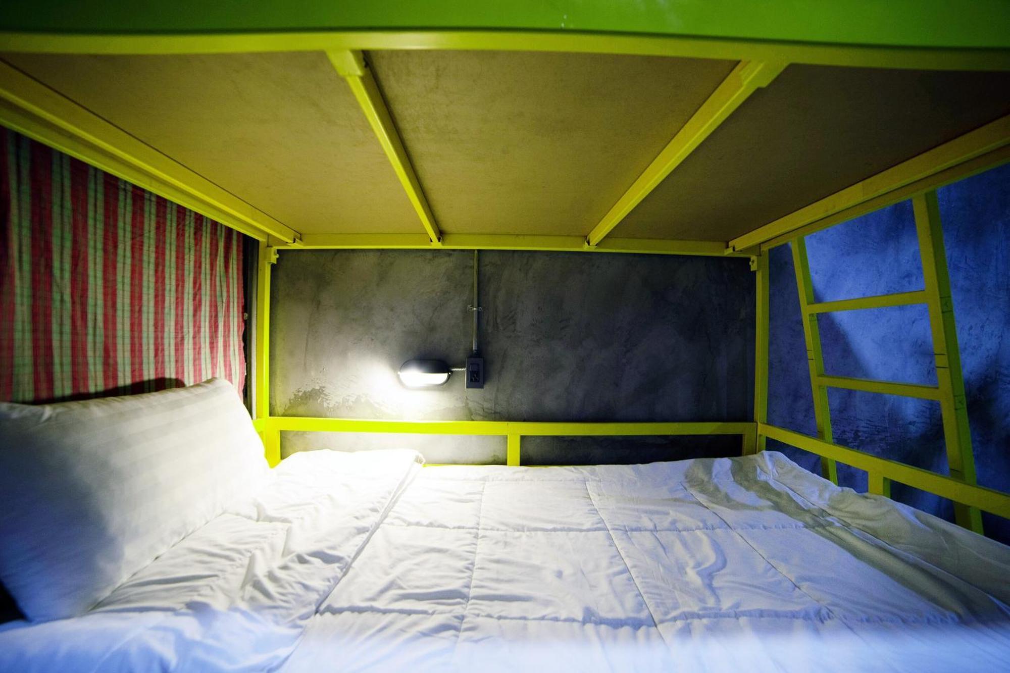Oyo 560 Chang Hostel Suvarnabhumi Bangkok Exteriér fotografie